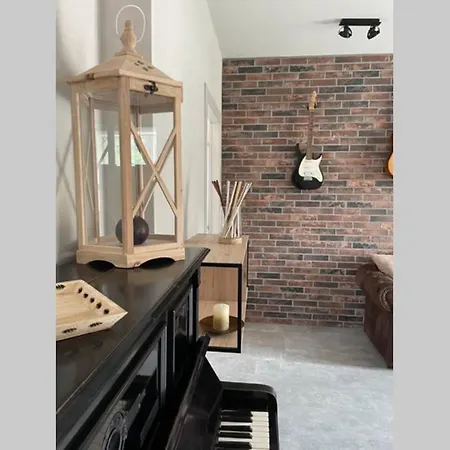 Mati Apartment *